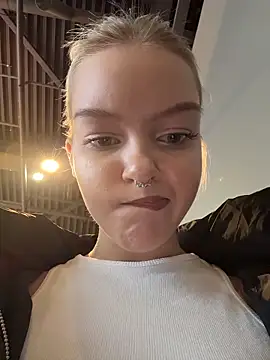 AshleyMur's cam snapshot