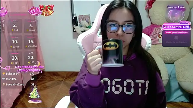 Maggie_Fox3's cam snapshot