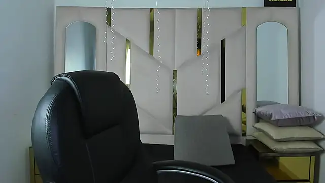 IsabellRodriguez18 live sex cam