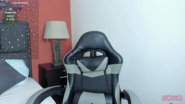 linda_rios_'s cam snapshot