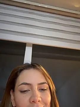 Lorraine_Leon's cam snapshot