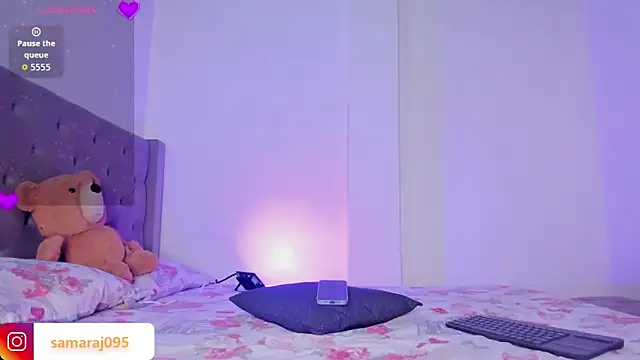 samara_jonness's cam snapshot