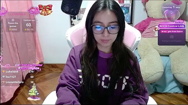 Maggie_Fox3's cam snapshot