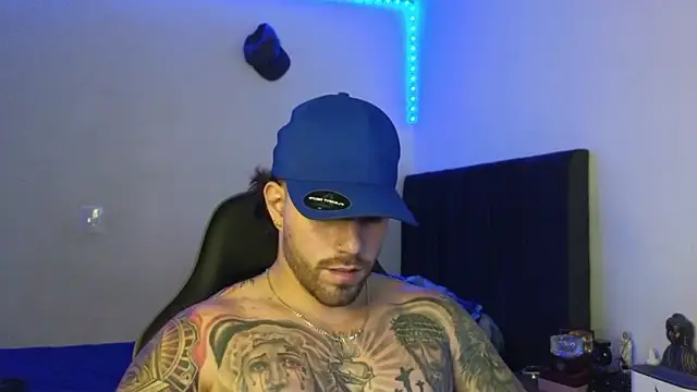 Ades_Lowe live sex cam