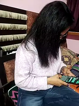 meenu_bhabhi547's cam snapshot