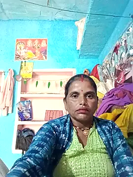 Manvi_hote's cam snapshot