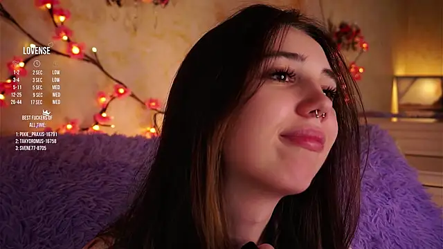 GillianDowdey live sex cam