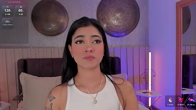 NaishaFord_1's cam snapshot