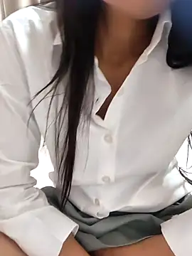 Shalu_G's cam snapshot