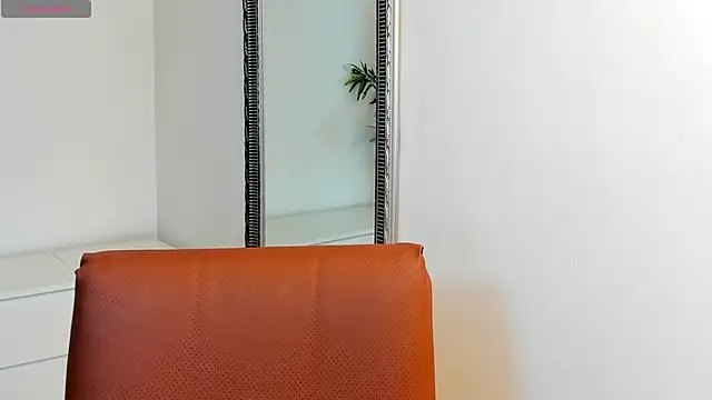 bad_dora's cam snapshot