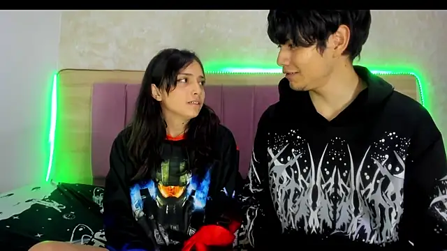 acoralivecm101's cam snapshot