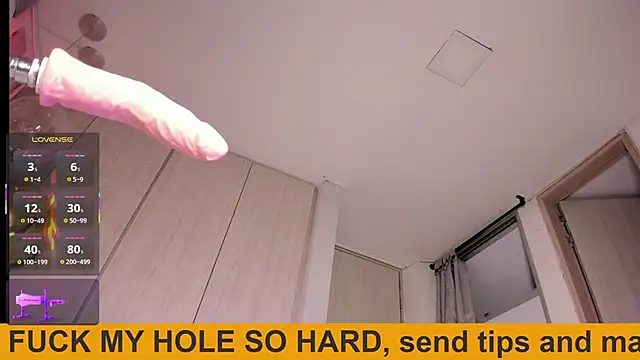 ValentinoMoreti live sex cam