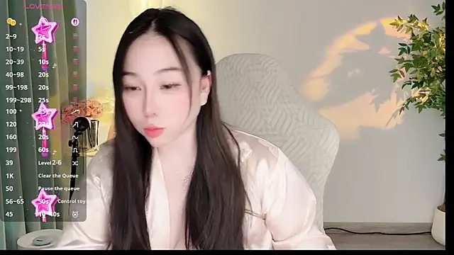 Liz-nn's cam snapshot