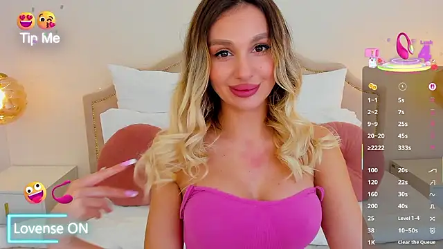 MissLoou's cam snapshot