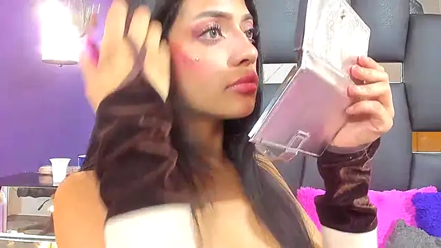 EMYCLARK01's cam snapshot