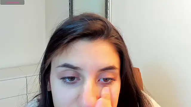 bad_dora's cam snapshot