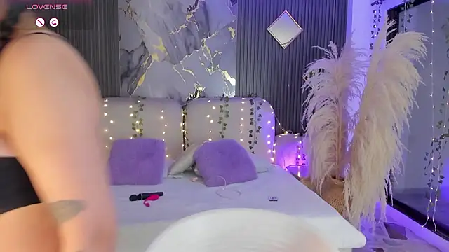 SarahCastro1_'s cam snapshot