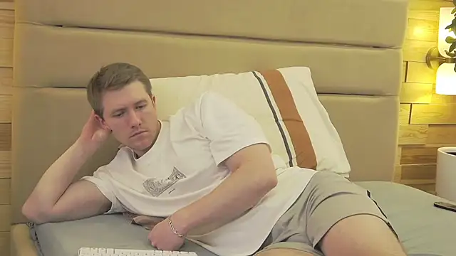 EthanPinkman live sex cam