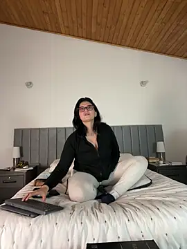 adriana71's cam snapshot