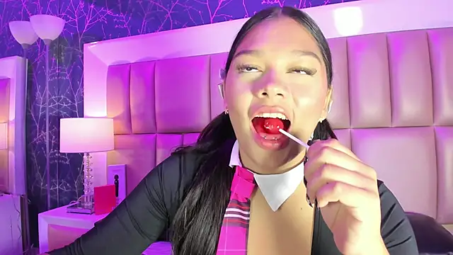 HatsaJones's cam snapshot