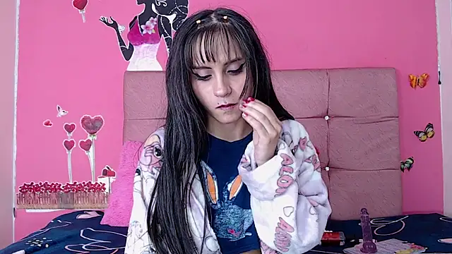 mikaela_iris's cam snapshot