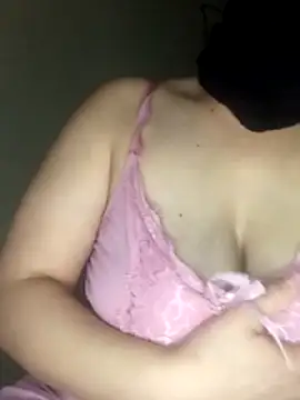 yaraa49's cam snapshot