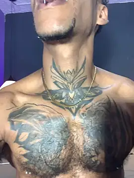 Salomon_koude live sex cam