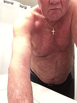 Toothpic1 live sex cam