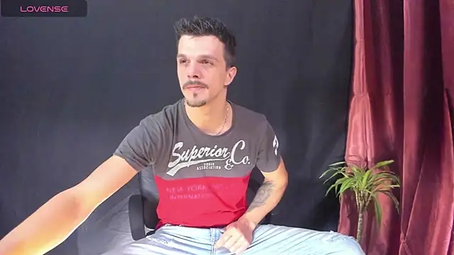 DonyBrown live sex cam