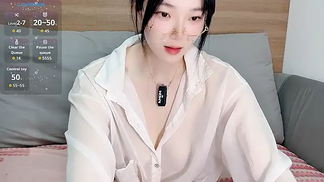 upoo7lt's cam snapshot