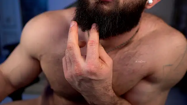 mike0xx live sex cam