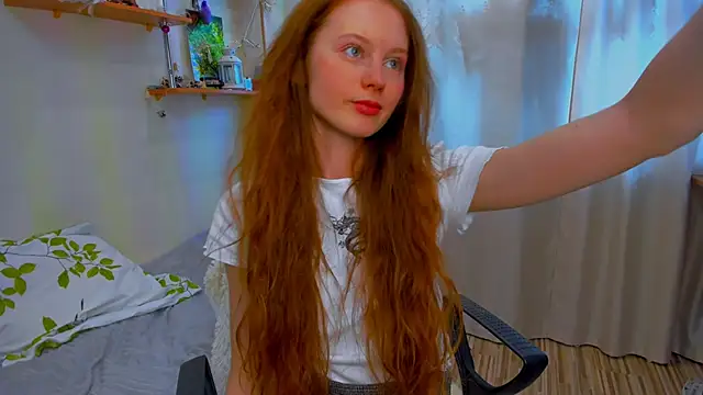 Fire_Luna's cam snapshot