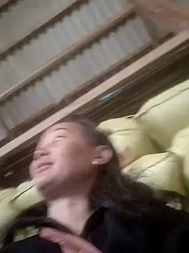 Dina20's cam snapshot