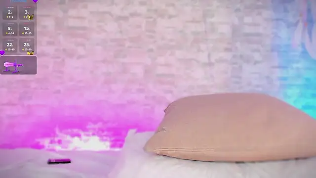 ayla_lux's cam snapshot