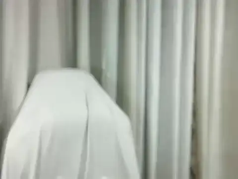 HugeAgatha live sex cam