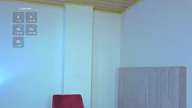 Eliie_Ruizz's cam snapshot