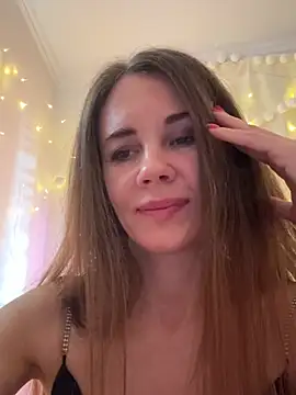 LucieMack's cam snapshot