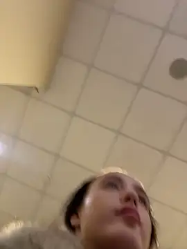 MiaTee's cam snapshot