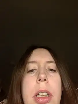 JuicyLucyy69's cam snapshot