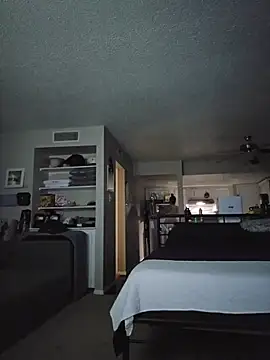 honeeyyy_pot's cam snapshot