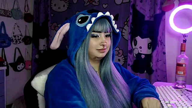 lussyevans24's cam snapshot