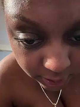 BubblyBabyy live sex cam