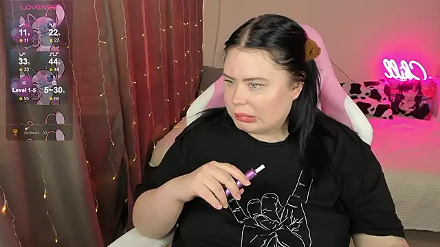 Akemi_BBW's cam snapshot