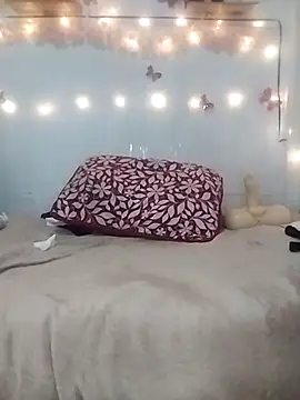 keterinjones--11's cam snapshot