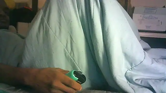 ON3YOULLN3VER_FIR3's cam snapshot