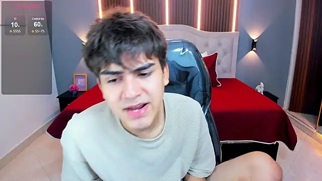 Tommy18__'s cam snapshot