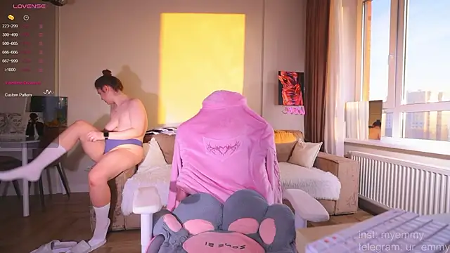 My_Emmy's cam snapshot