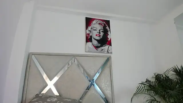 abby_jones2's cam snapshot