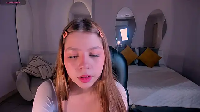 TiffannySins's cam snapshot