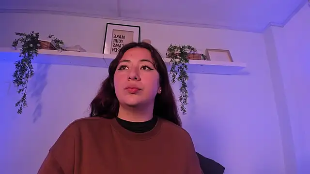 Nicolle_Evanss_'s cam snapshot